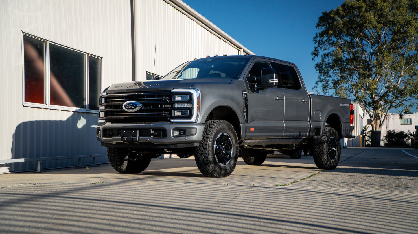 2025 FORD F 350 Platinum - TREMOR Pack