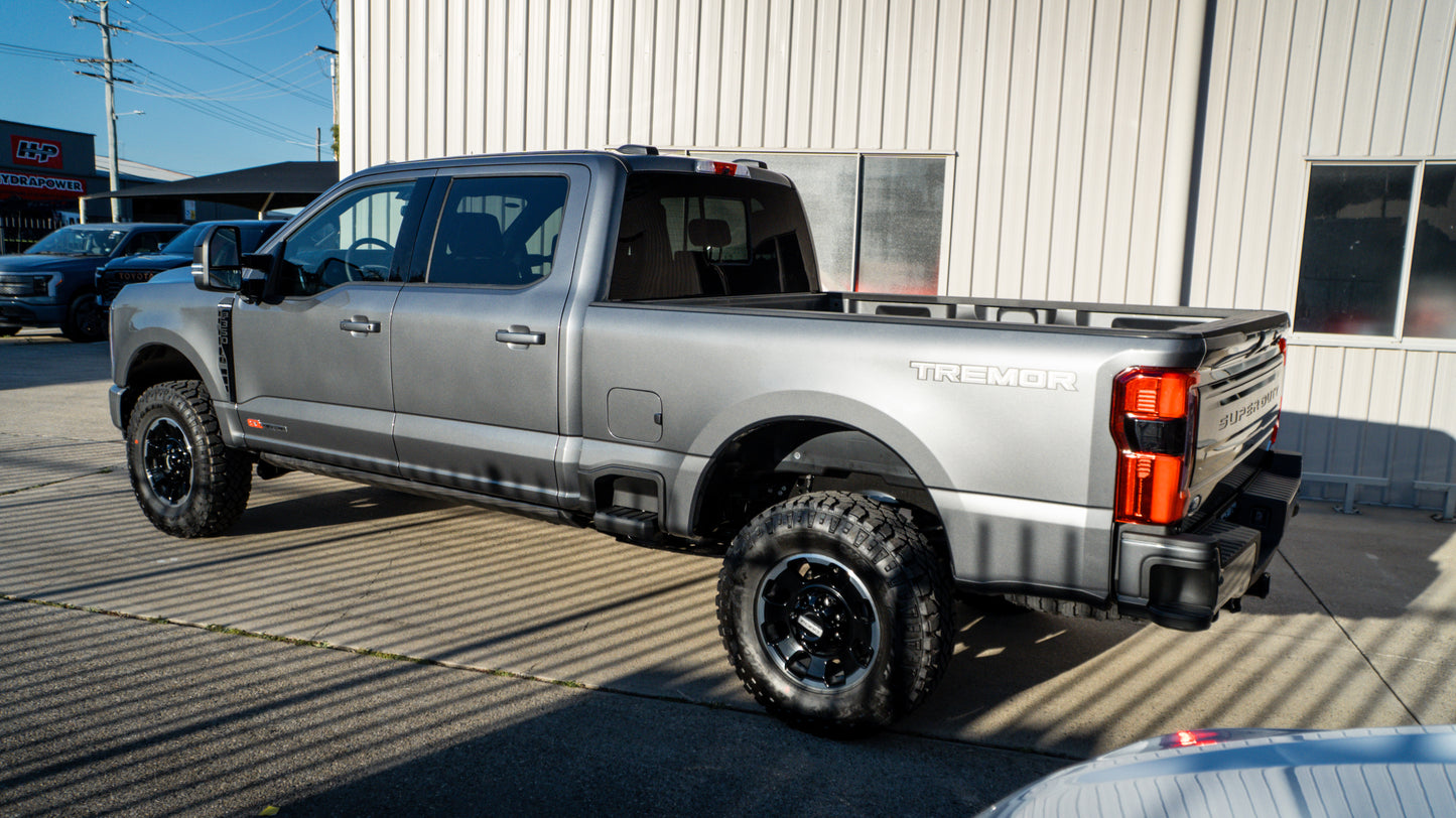 2025 FORD F 350 Platinum - TREMOR Pack
