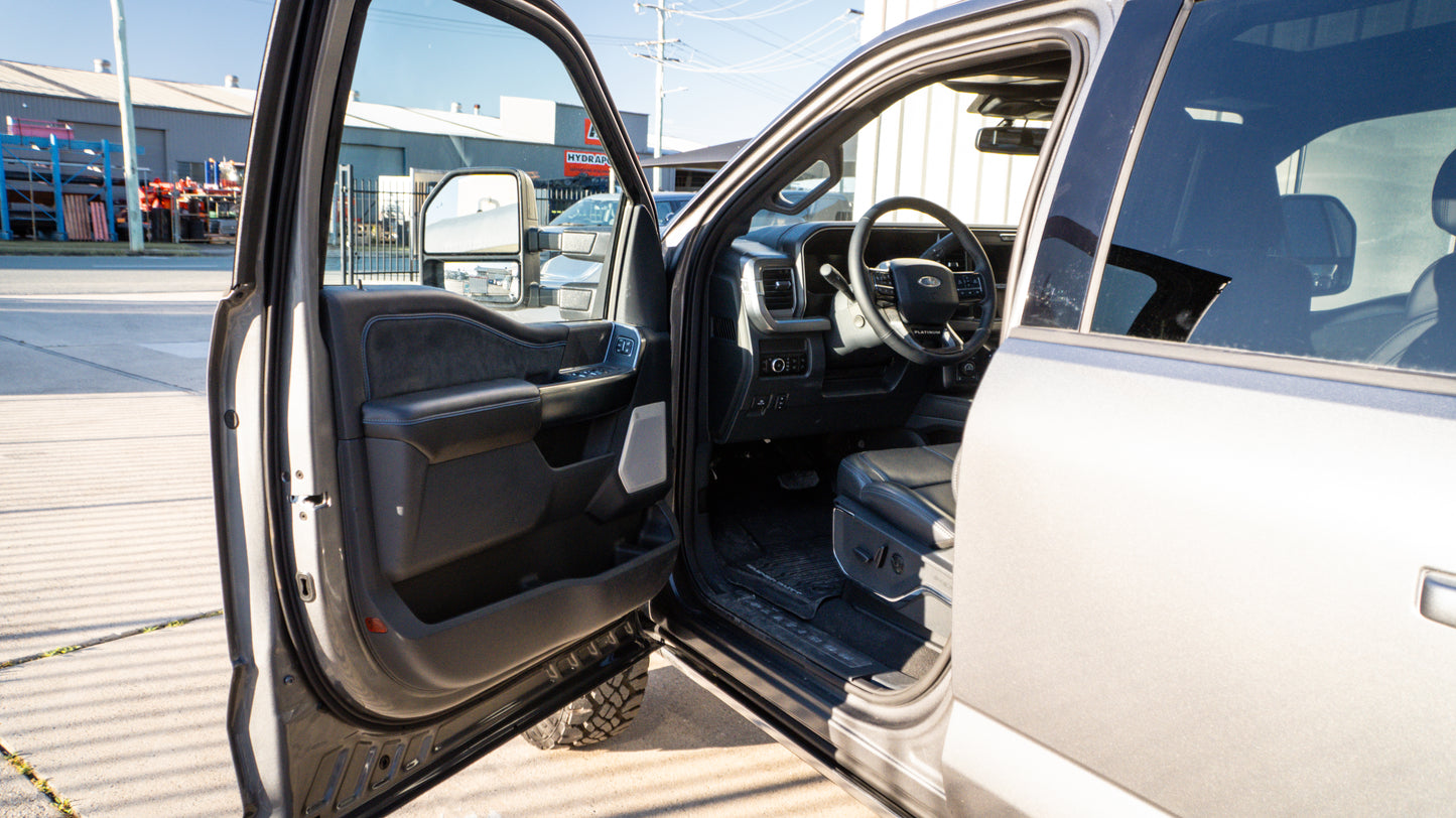 2025 FORD F 350 Platinum - TREMOR Pack