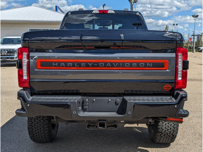 2024 Ford F350 Platinum Auto 4x4 - Harley Davidson Edition