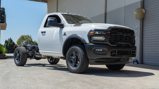 2025 Ram 3500 Tradesman Chassis Regular Cab 4x4 - Bright White