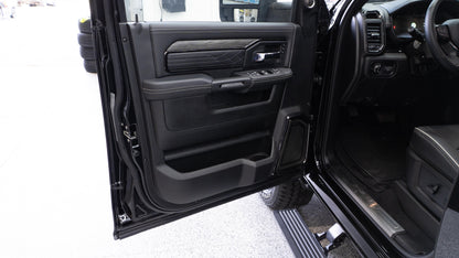 2025 Ram 2500 LIMITED Night Edition - Diamond Black Crystal
